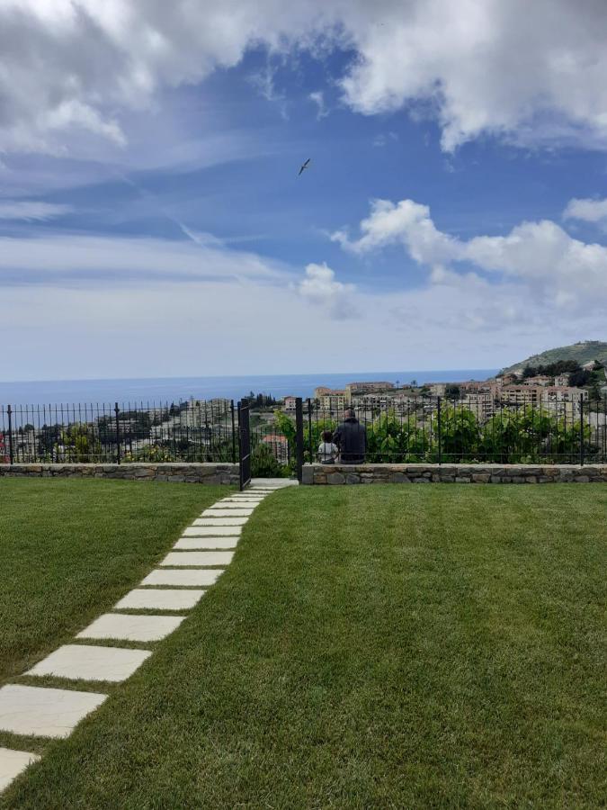 Residence Eucalyptus Suite 圣雷默 外观 照片